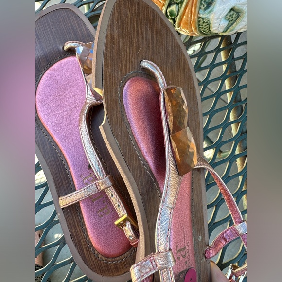 2 pairs women’s sandals Size 5.5 - Picture 8 of 9